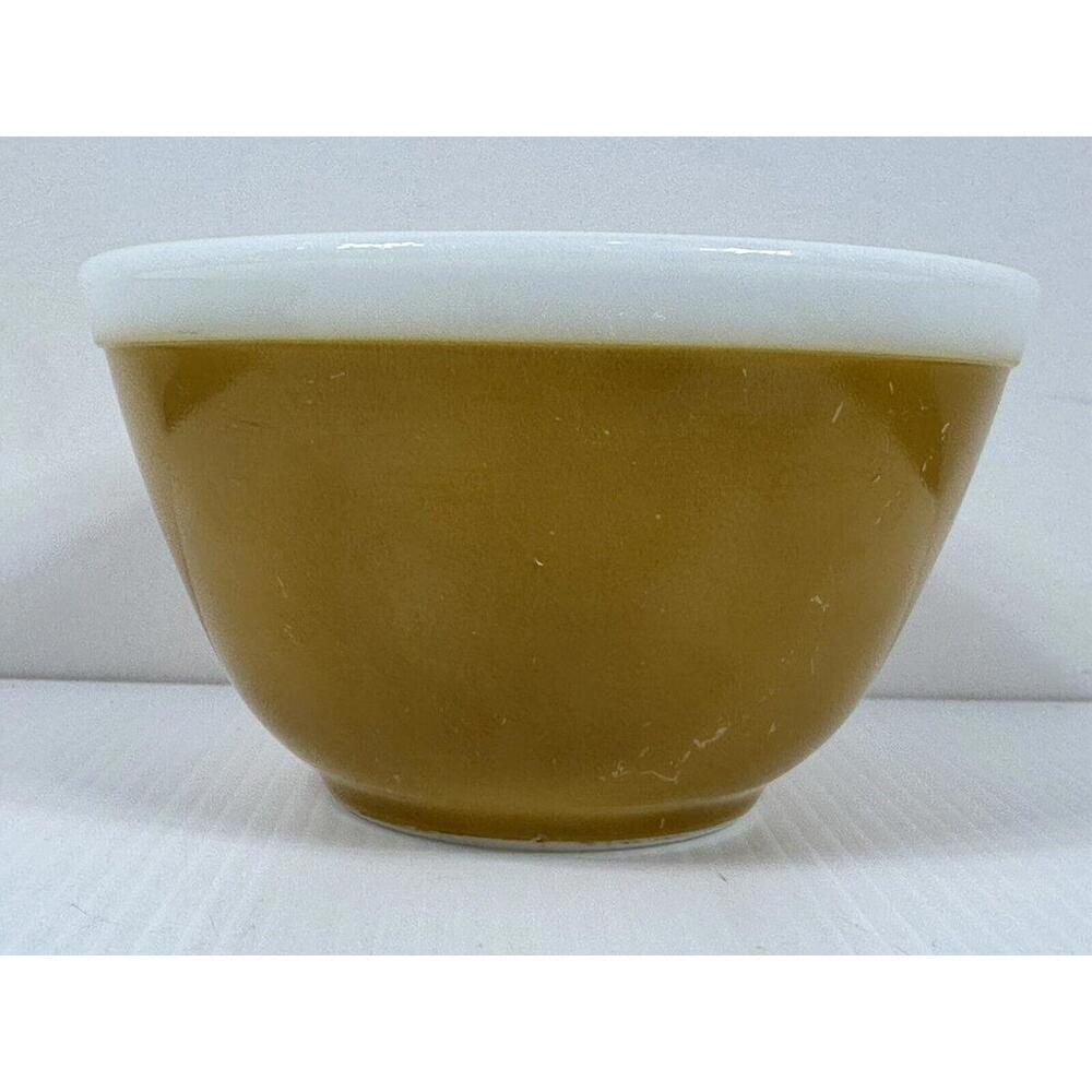 Pyrex Mixing Bowl Small Vintage‎ Golden Yellow & White Trim 401 1.5 Pt